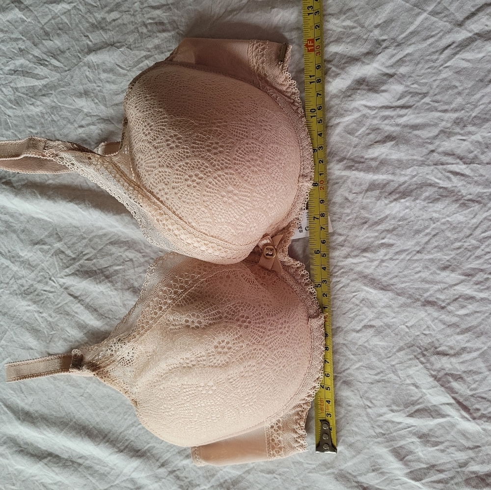 Chantelle Beige Lace Full Coverage Underwire Bra - Picture 9 of 11